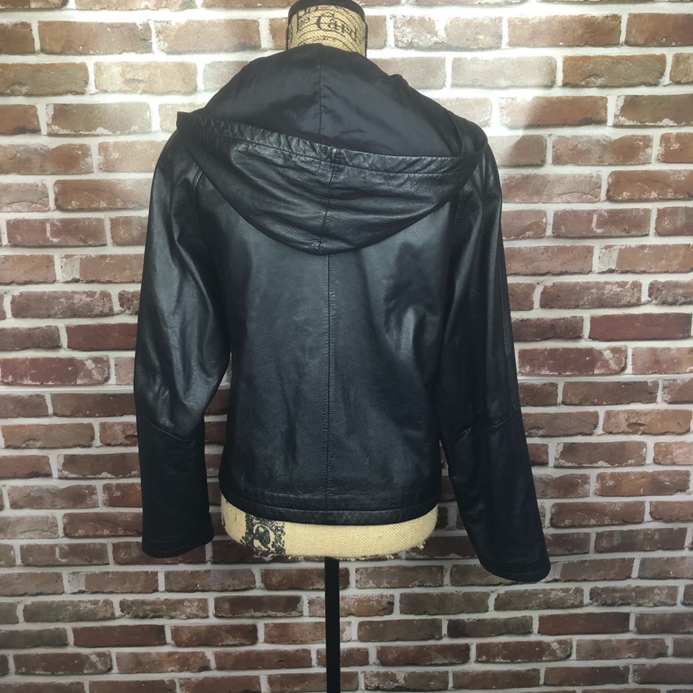SOLD-Wilson women’s Hooded leather jacket - Picture 3 of 8